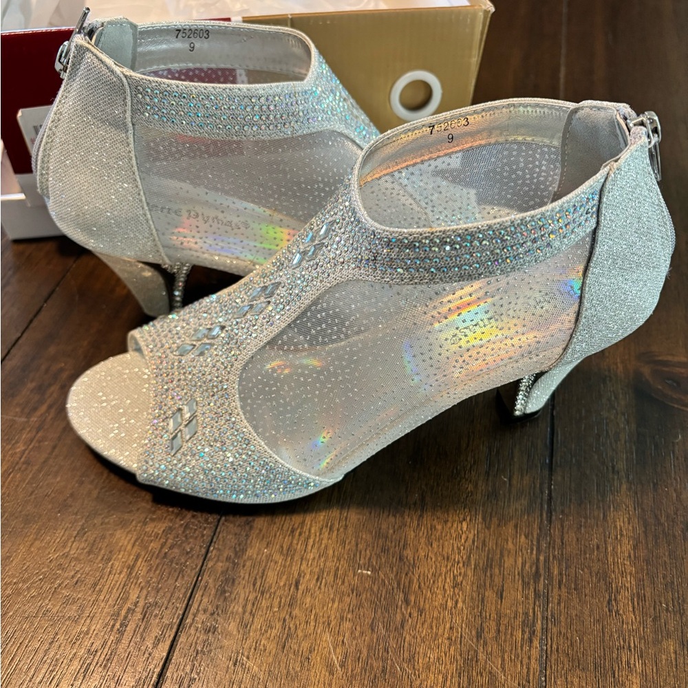 Pierre Dumas Silver Glitter Open-Toe Heels with Rhinestones